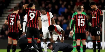 Tom Lockyer Kolaps di Lapangan Akibat Serangan Jantung