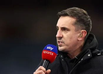 Kritikan Tajam Gary Neville Terhadap Manchester United