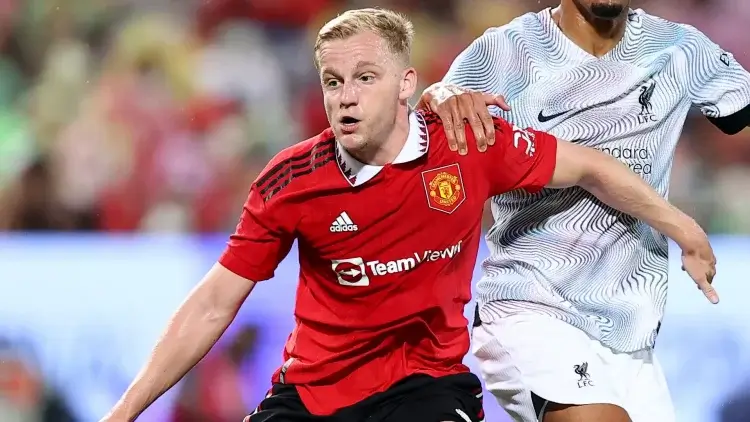 Van de Beek Tetap Positif Meski Karier di Manchester United Tak Sesuai Harapan