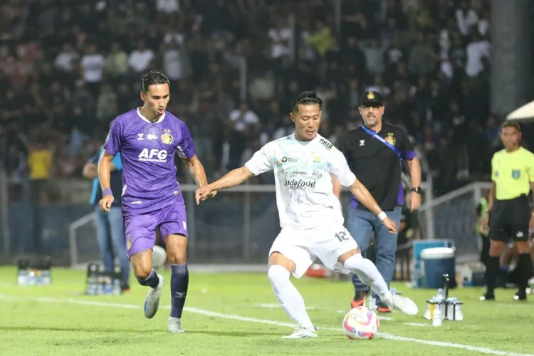 Persik Kediri Kembali Kalah di Kandang Sendiri