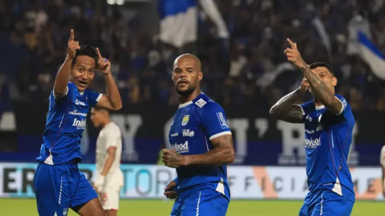 Persib Bandung Perpanjang Rekor Tak Terkalahkan