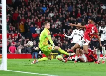 Aksi Gemilang Leno Antar Fulham ke Perempat Final Piala FA