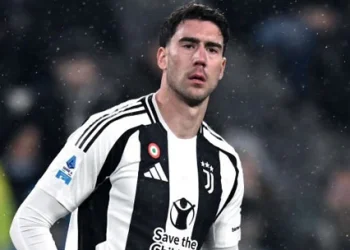 Kritik Stojkovic terhadap Perlakuan Juventus terhadap Vlahovic