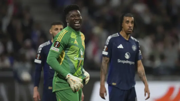 Manchester United Cari Kiper Baru di Musim Panas