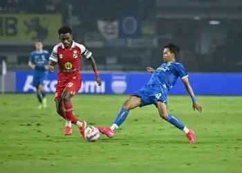 Persib vs Barito 1-1, Gol Bunuh Diri Jadi Penentu