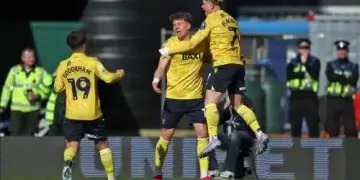 Swansea City vs Oxford United: Laga Seru Berakhir Imbang 3-3