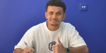 Persib Bandung Resmi Rekrut Hamra Hehanussa
