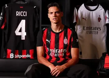 Samuele Ricci Resmi Berseragam AC Milan