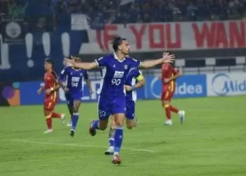 Persib Bandung Menang 3-2 atas Selangor FC